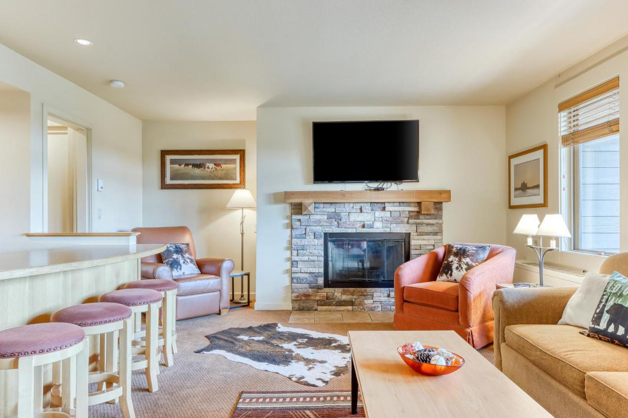 Tree Retreat Apartment Bend