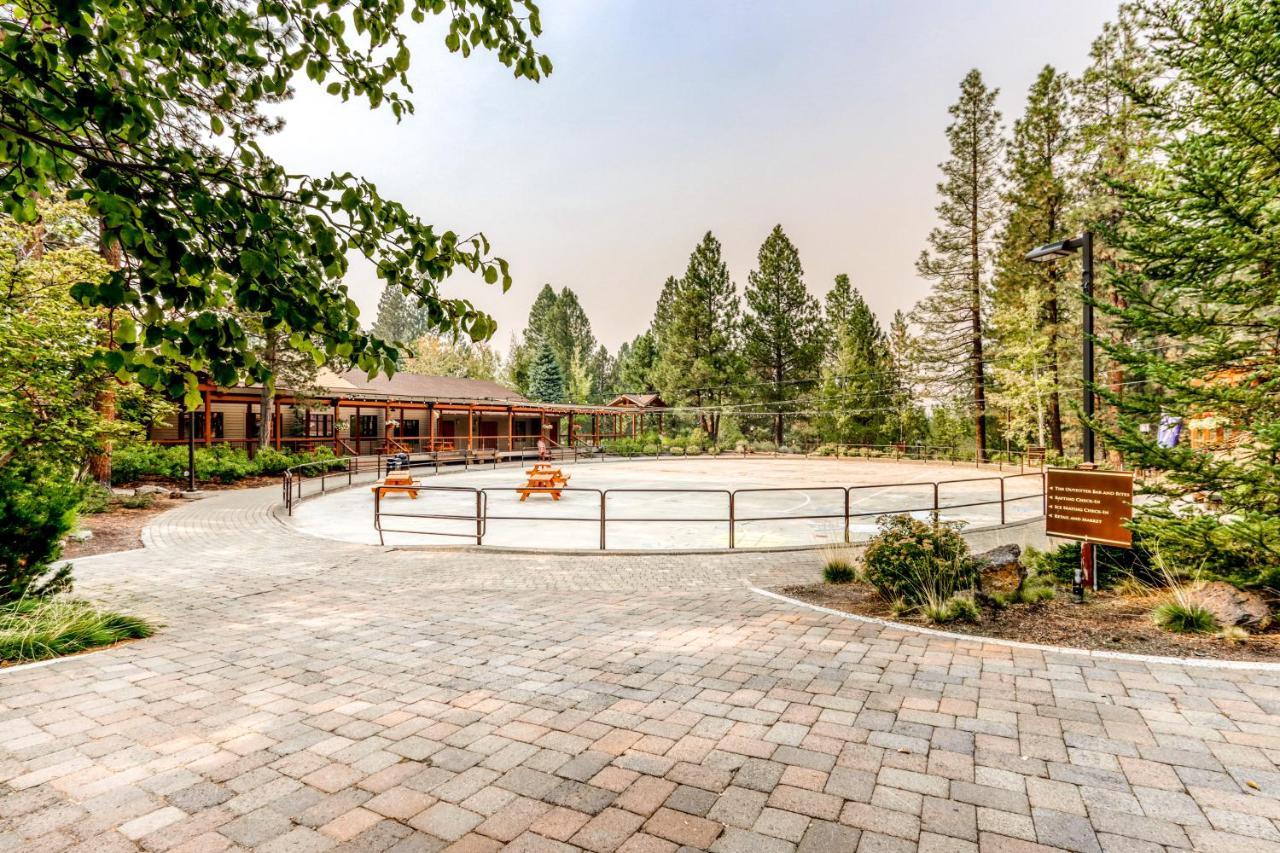 Tree Retreat Apartment Bend